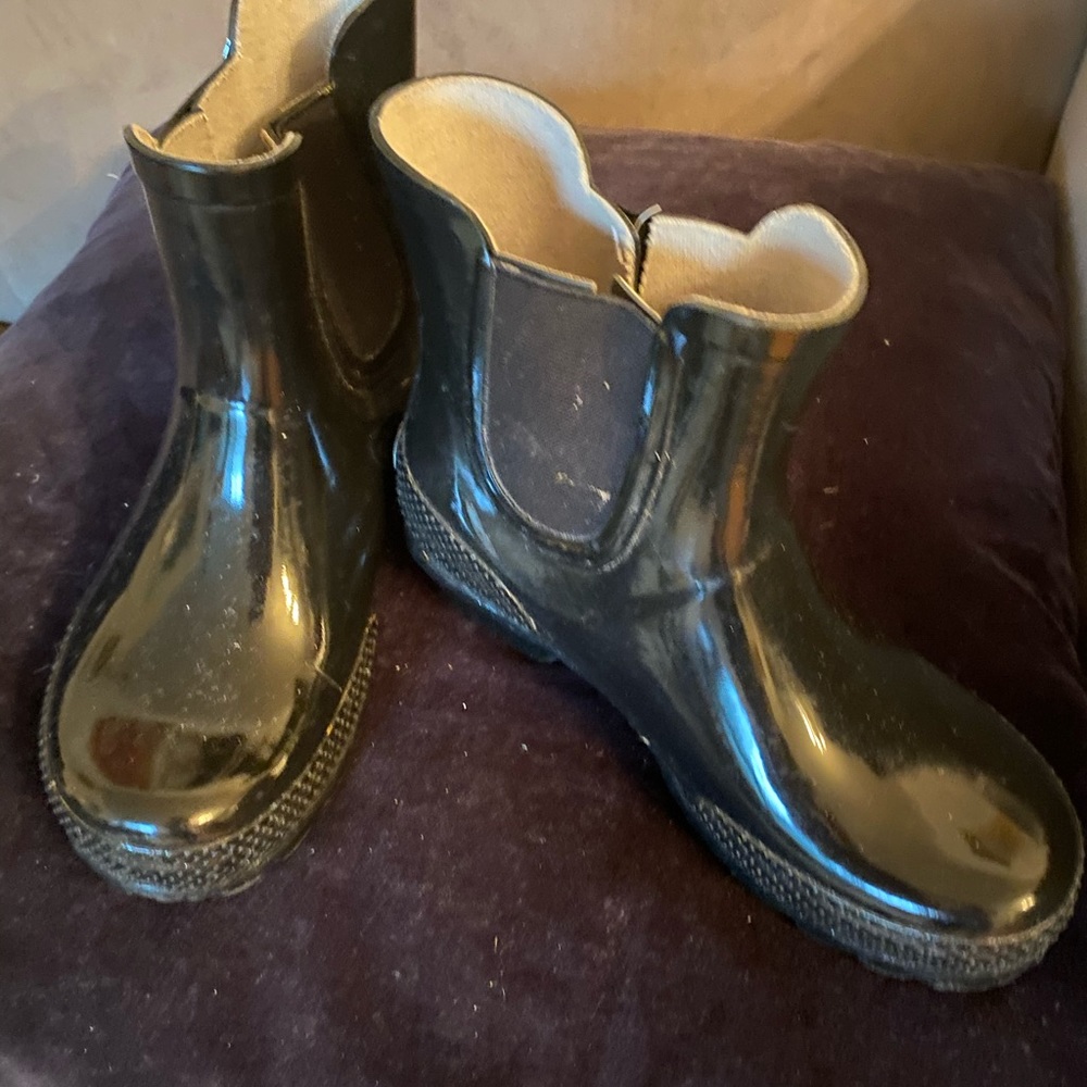 Crocs rain boots